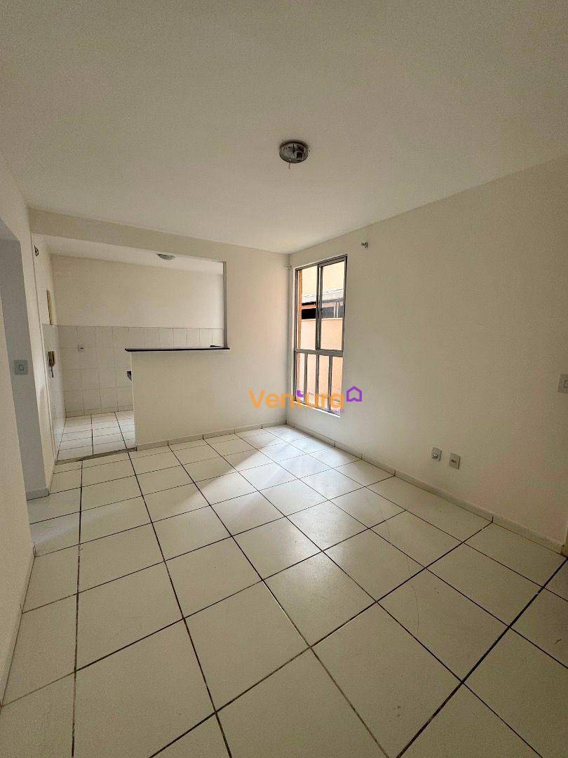 Apartamento à venda com 2 quartos, 43m² - Foto 1