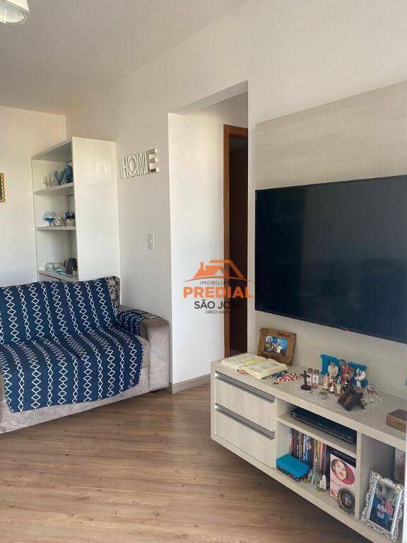 Apartamento à venda com 3 quartos, 71m² - Foto 7