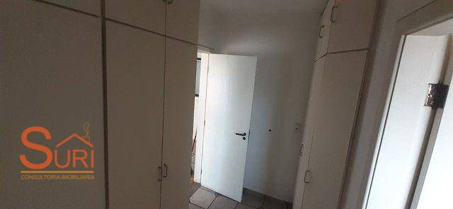 Apartamento à venda com 3 quartos, 214m² - Foto 9