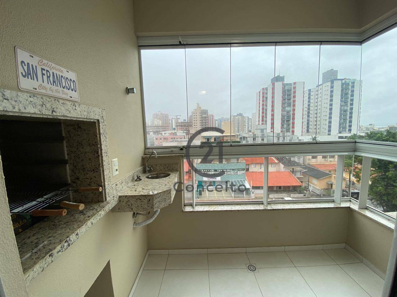 Apartamento à venda com 2 quartos, 80m² - Foto 1