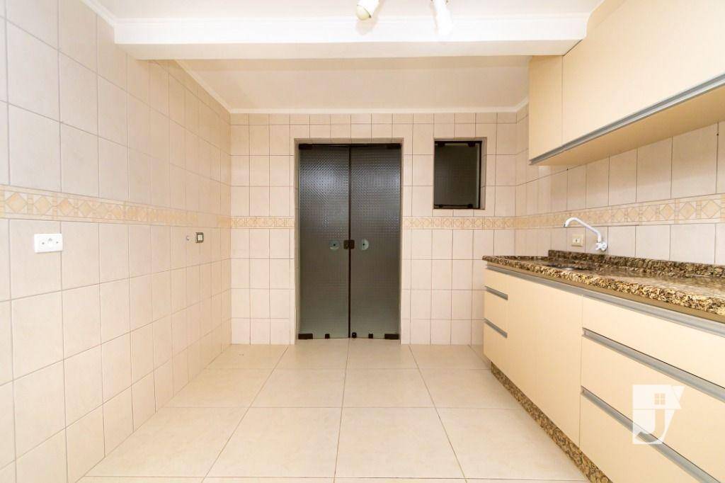 Sobrado à venda com 2 quartos, 115m² - Foto 10