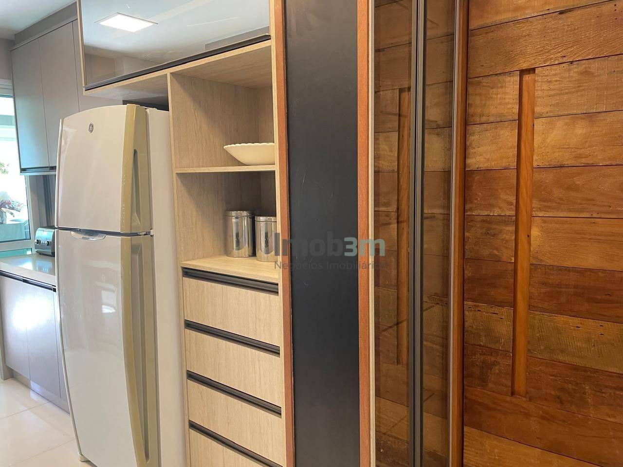 Apartamento à venda com 3 quartos, 119m² - Foto 7