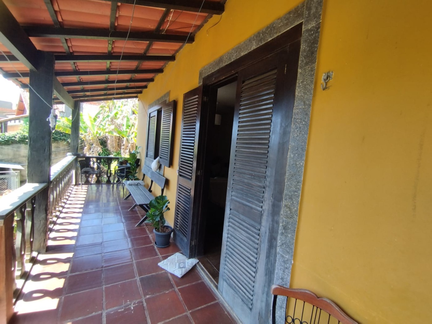 Casa à venda com 3 quartos, 74m² - Foto 1