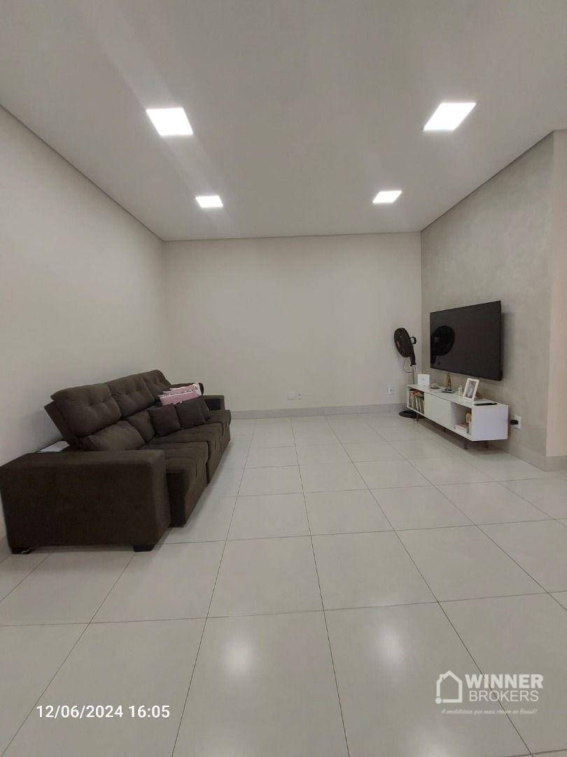 Casa à venda com 3 quartos, 160m² - Foto 7