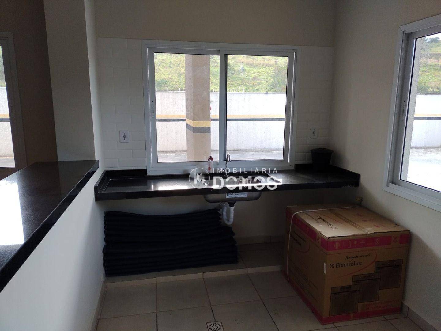 Apartamento à venda com 3 quartos, 79m² - Foto 4