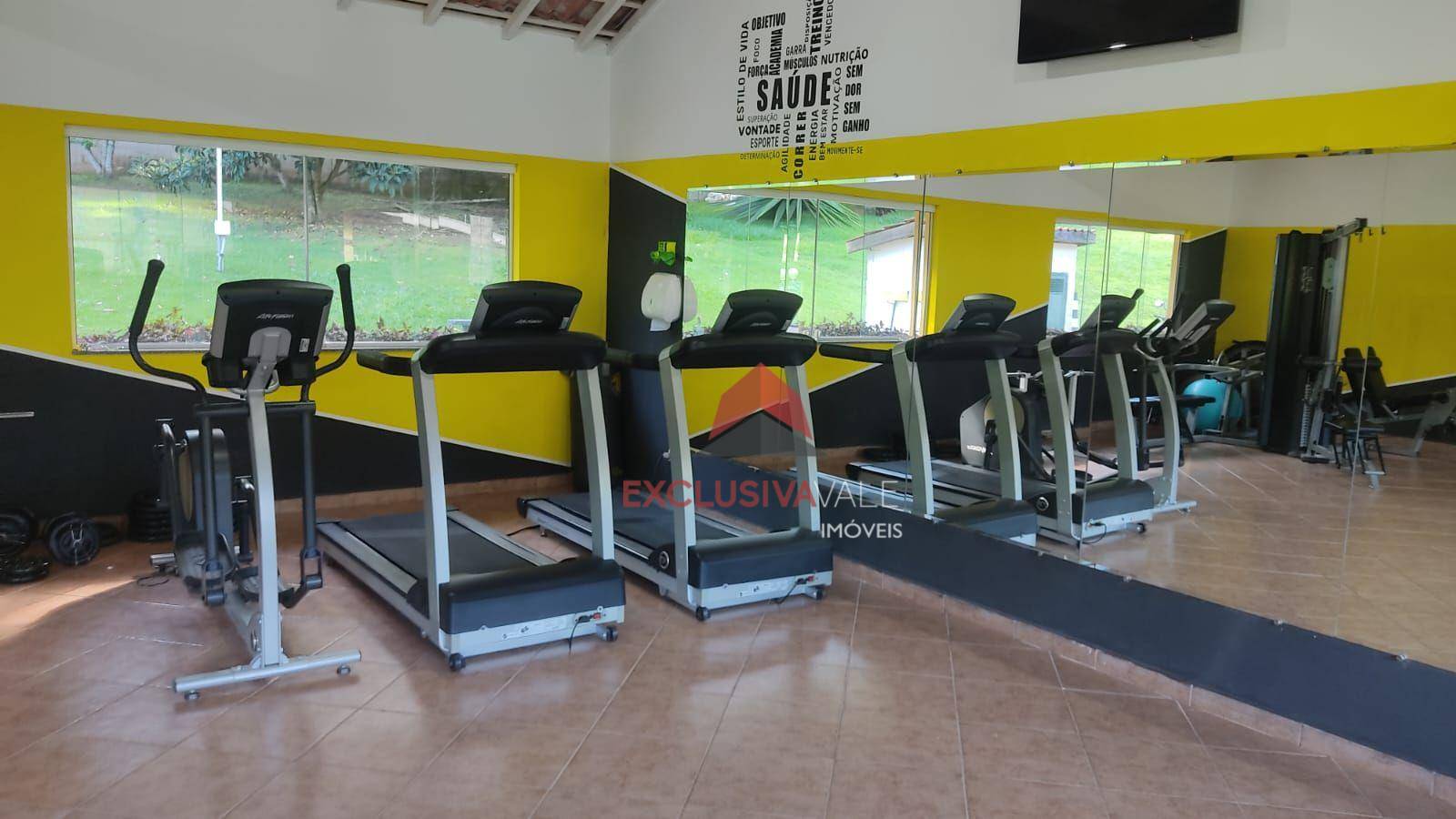 Casa de Condomínio à venda com 4 quartos, 242m² - Foto 25