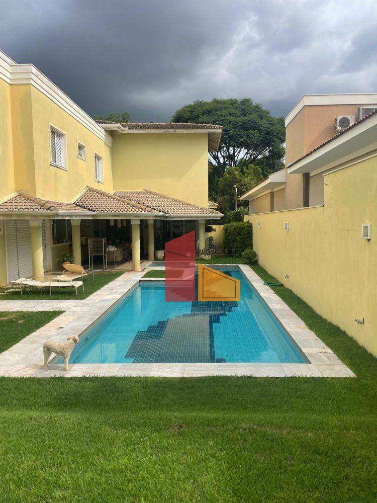 Casa de Condomínio à venda com 5 quartos, 450m² - Foto 1