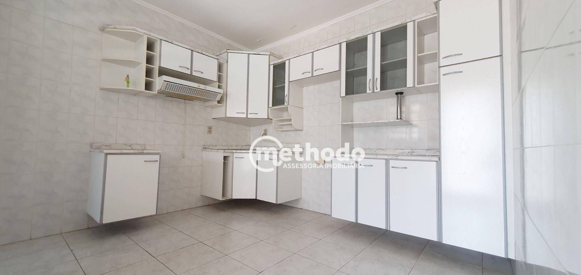 Casa à venda com 4 quartos, 168m² - Foto 16