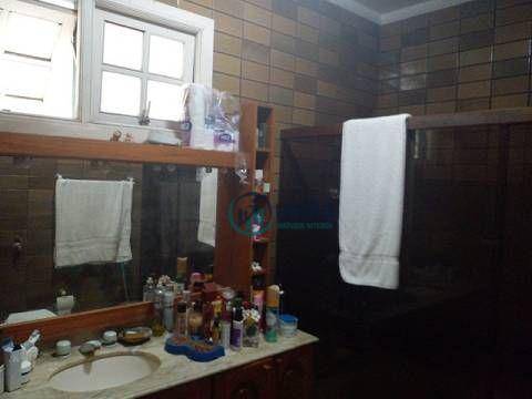 Casa de Condomínio à venda com 3 quartos, 351m² - Foto 20