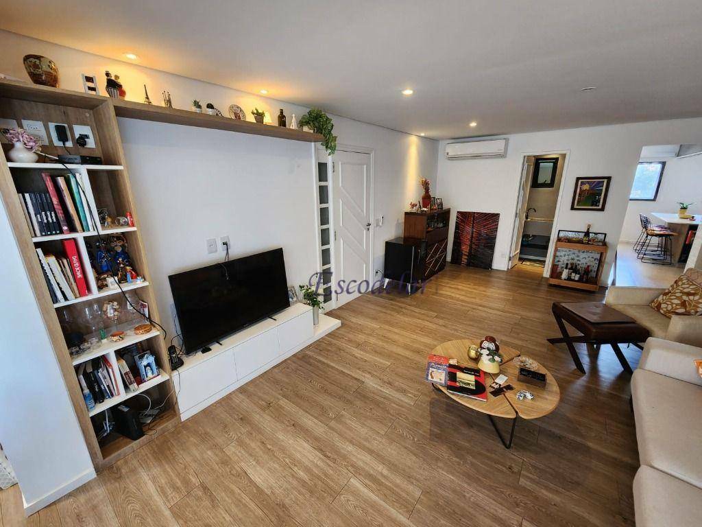 Apartamento à venda com 4 quartos, 146m² - Foto 3