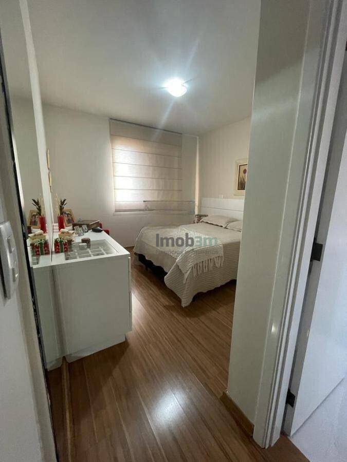 Apartamento à venda com 3 quartos, 124m² - Foto 16