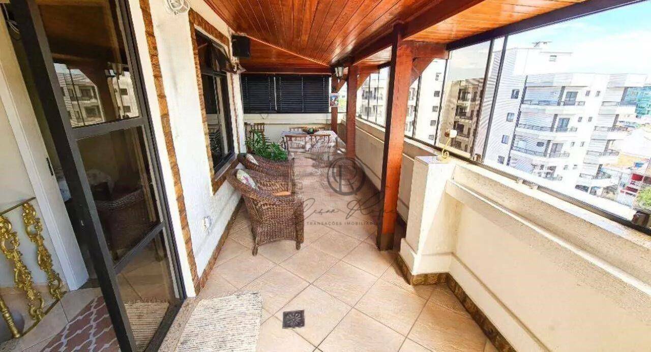 Cobertura à venda com 2 quartos, 120m² - Foto 3