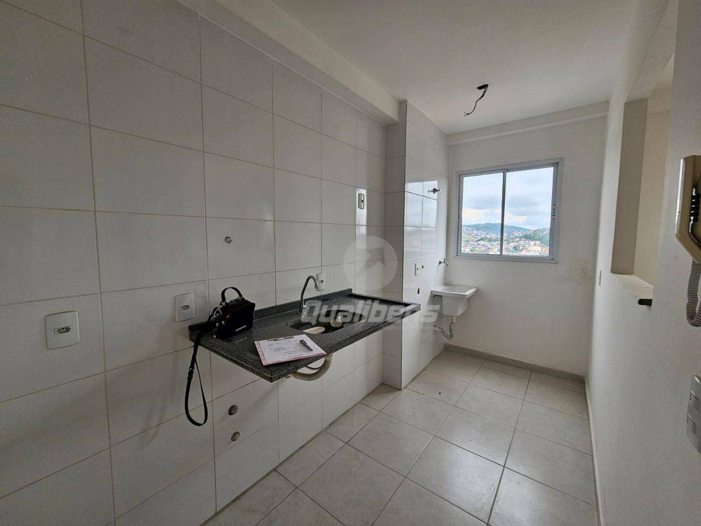 Apartamento à venda com 3 quartos, 50m² - Foto 5