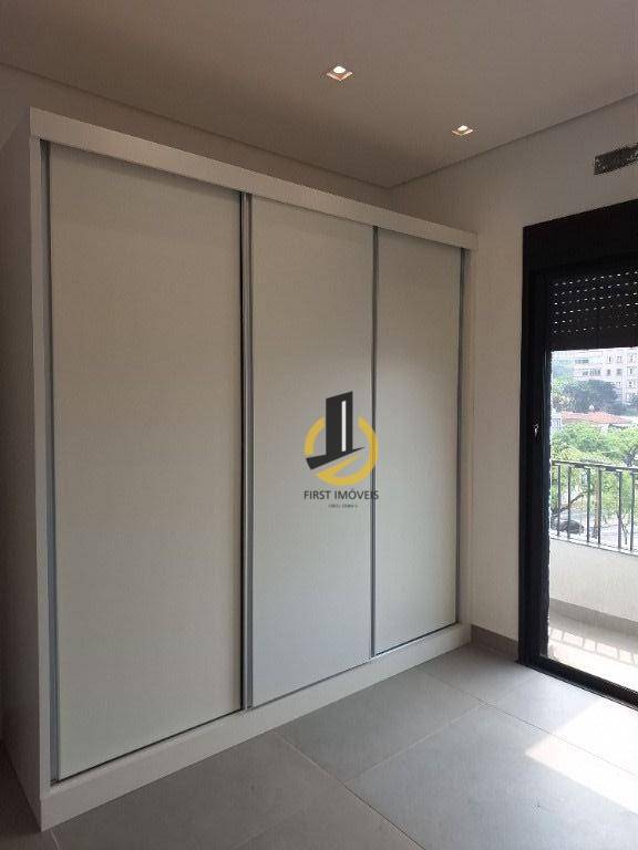 Apartamento para alugar com 2 quartos, 75m² - Foto 8