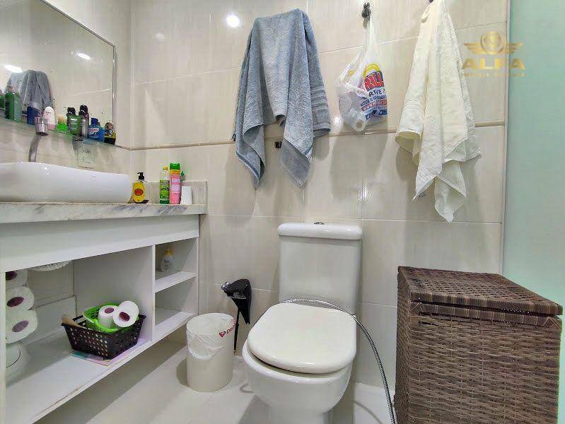 Apartamento à venda com 3 quartos, 125m² - Foto 12