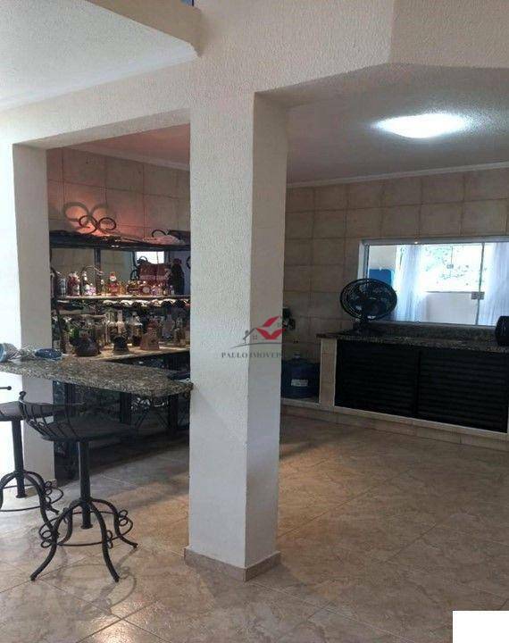 Casa de Condomínio à venda com 4 quartos, 350m² - Foto 23