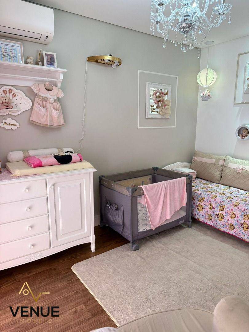 Casa de Condomínio à venda com 4 quartos, 750m² - Foto 52