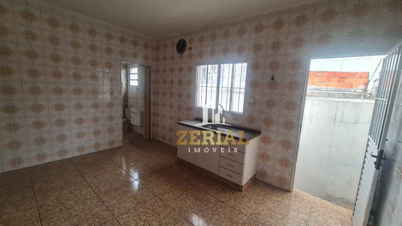 Casa à venda com 2 quartos, 55m² - Foto 14