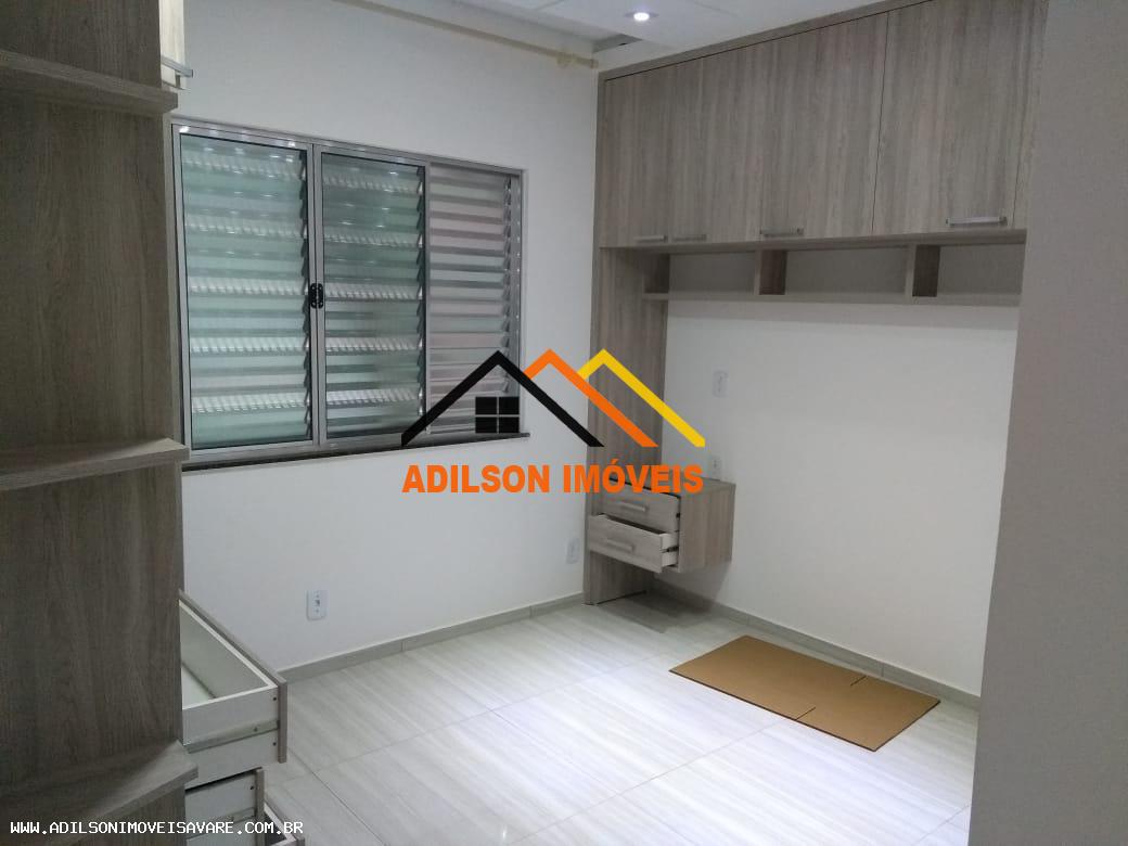 Casa à venda com 2 quartos, 202m² - Foto 9