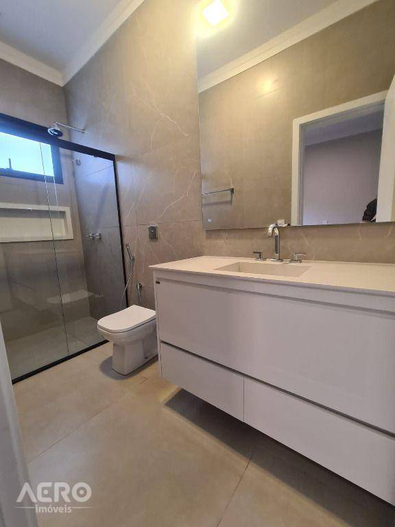 Casa de Condomínio à venda com 3 quartos, 260m² - Foto 17