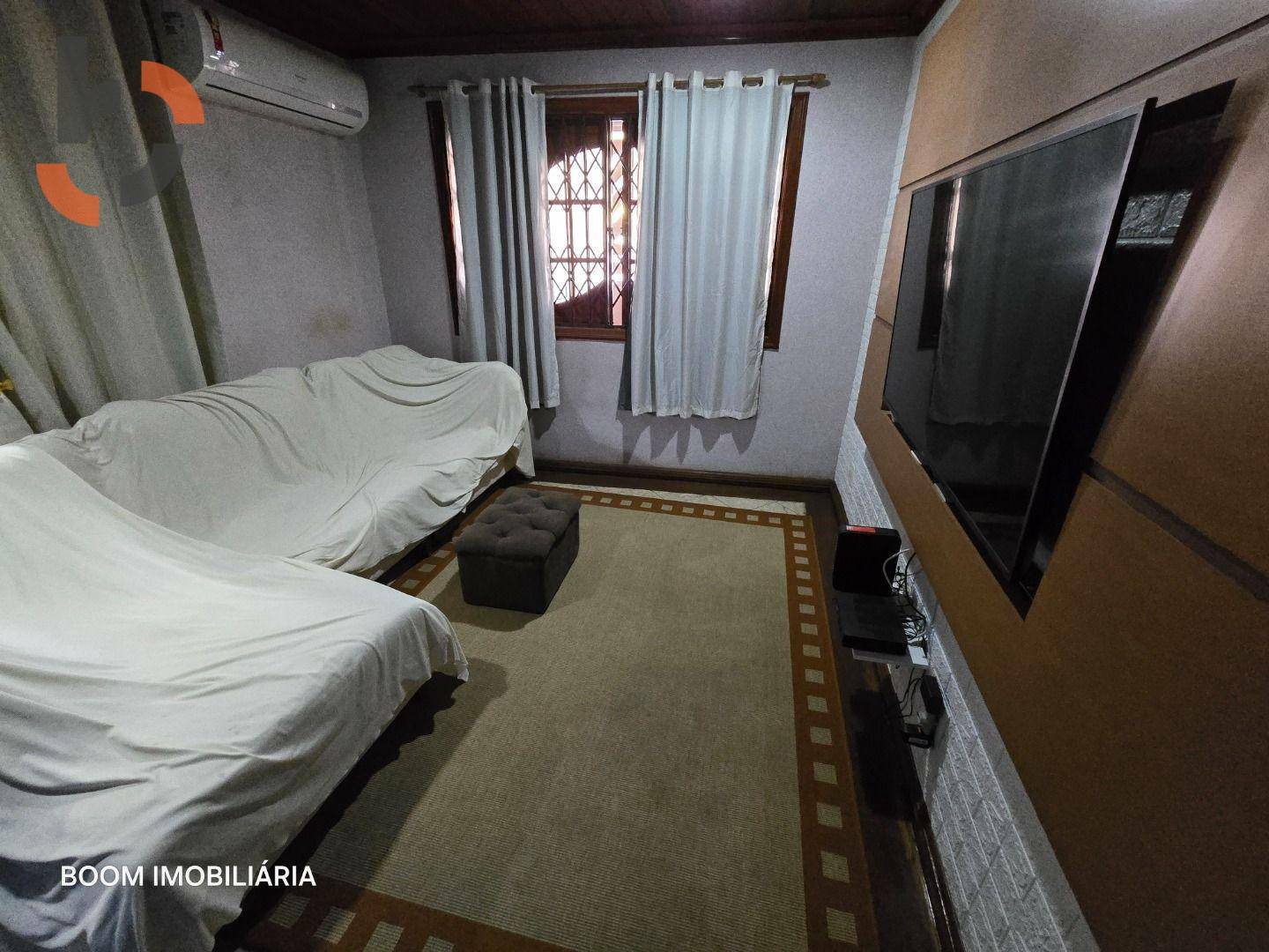 Casa à venda com 4 quartos, 243m² - Foto 14