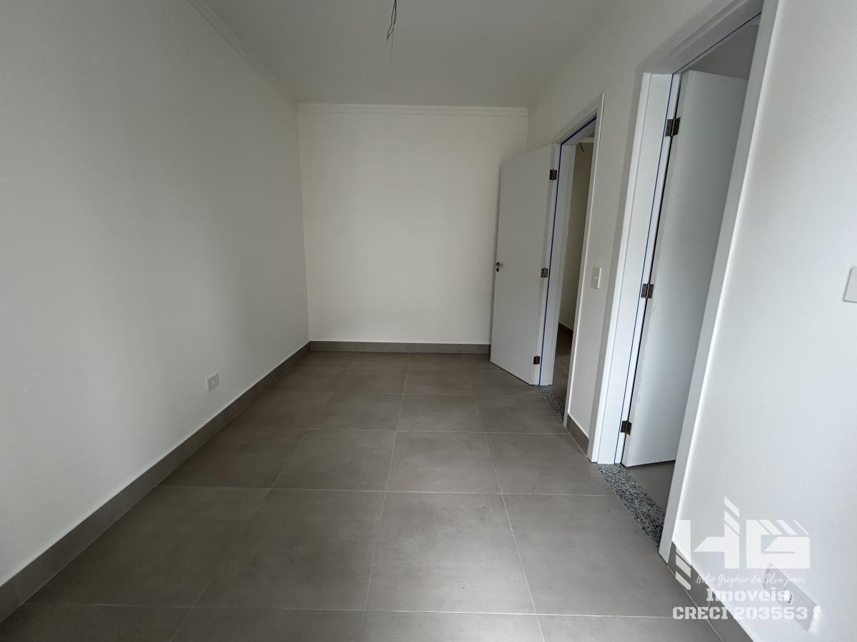 Apartamento à venda com 3 quartos, 98m² - Foto 1