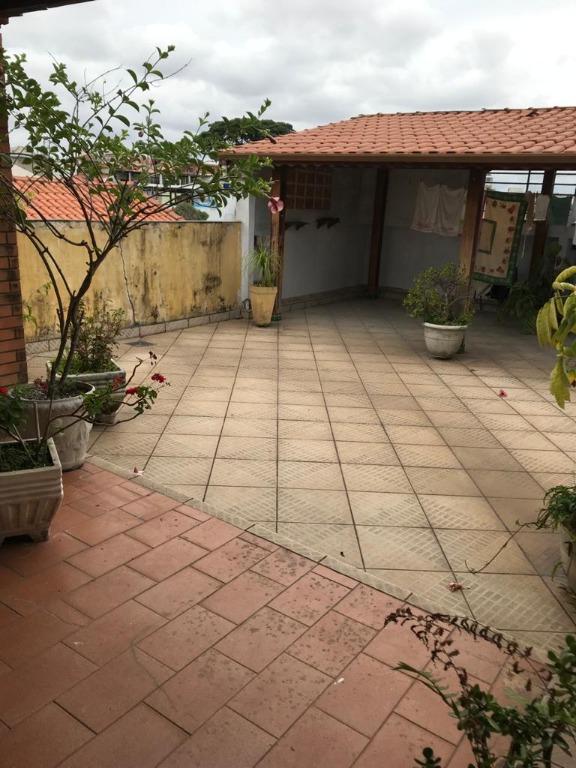 Sobrado à venda com 3 quartos, 330m² - Foto 24