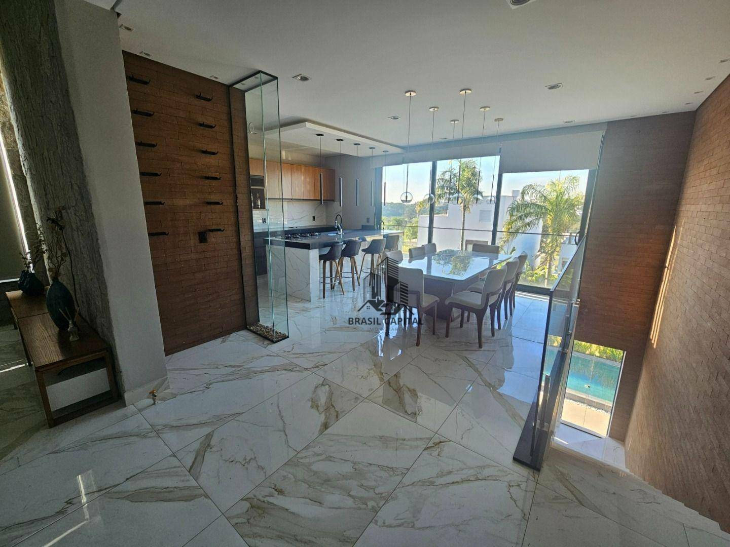 Casa de Condomínio à venda e aluguel com 3 quartos, 250m² - Foto 13