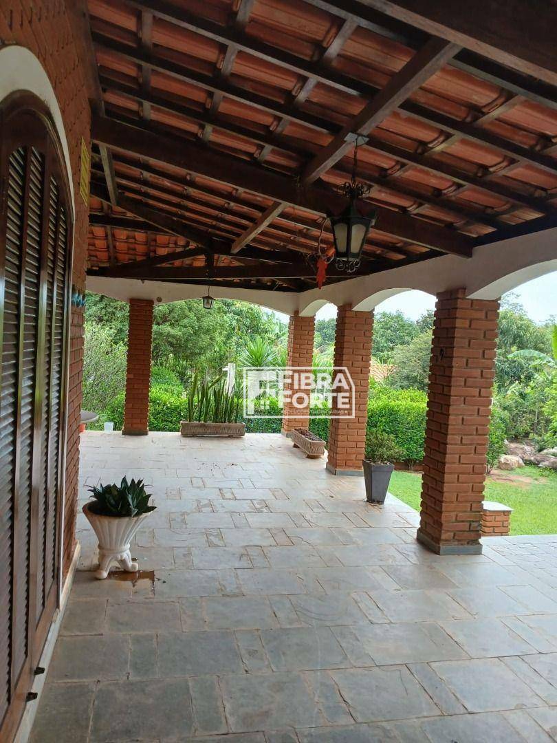 Chácara à venda com 2 quartos, 220m² - Foto 31