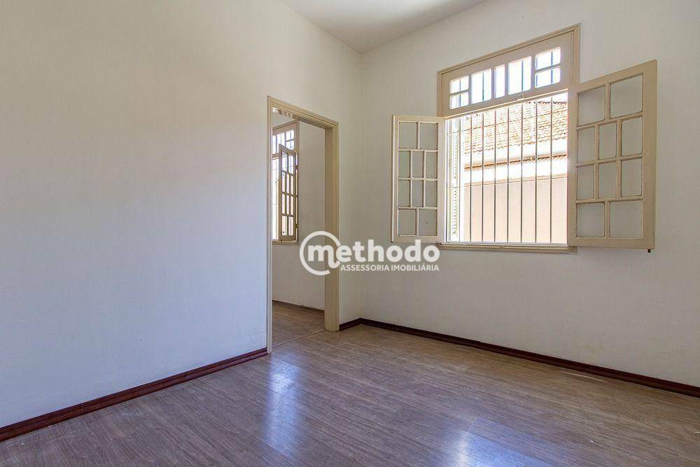 Casa à venda com 3 quartos, 186m² - Foto 8