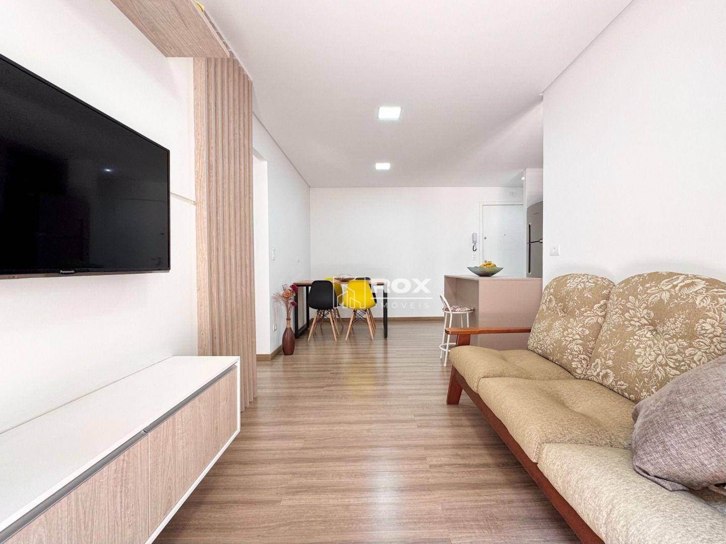 Apartamento à venda com 2 quartos, 78m² - Foto 2