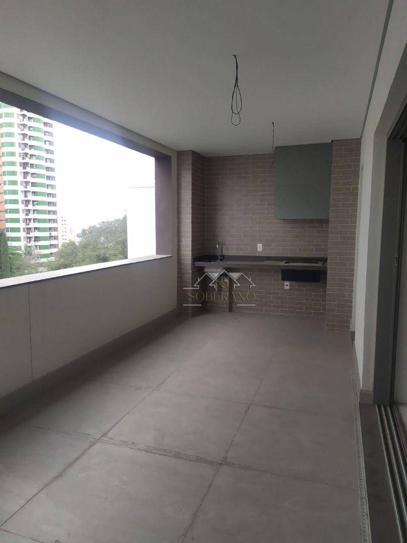 Apartamento à venda com 3 quartos, 163m² - Foto 3