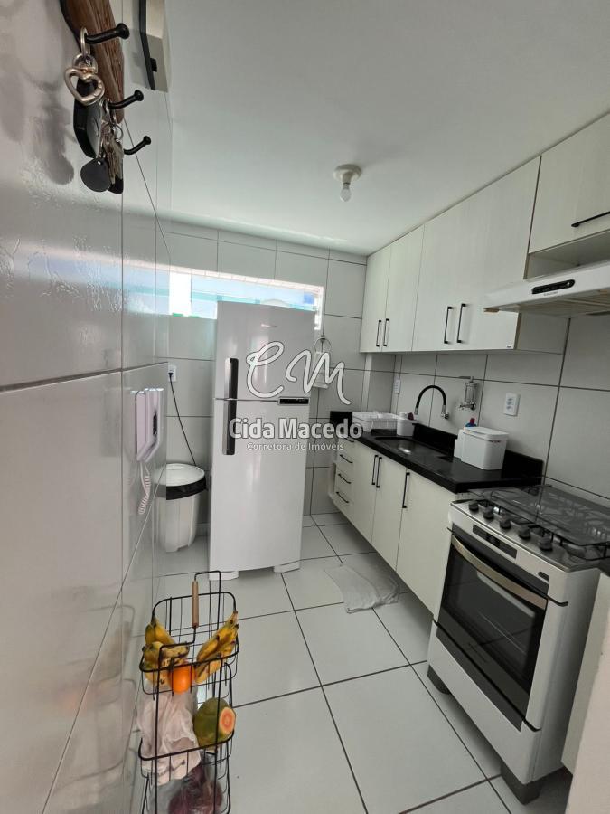 Apartamento à venda com 2 quartos, 72m² - Foto 3