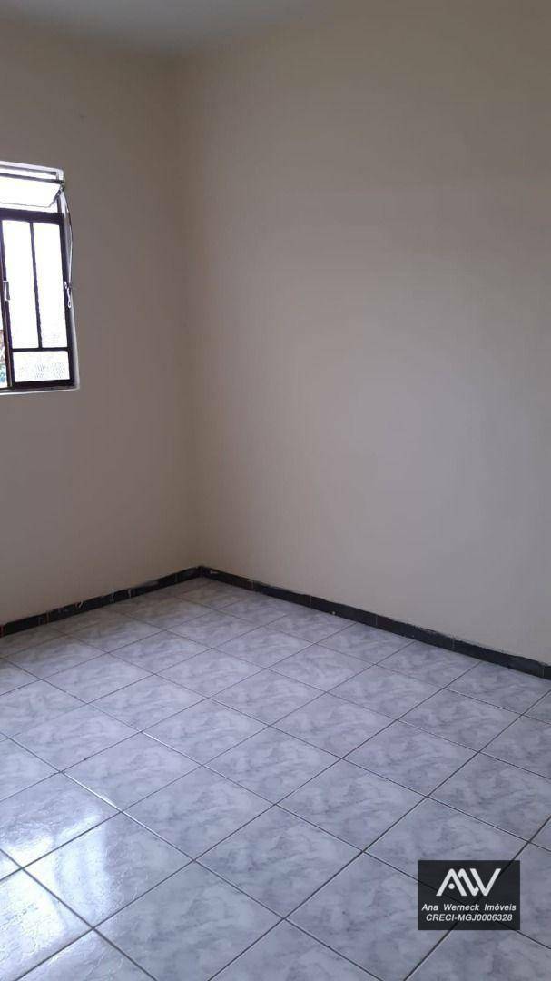 Casa para alugar com 1 quarto, 50m² - Foto 3