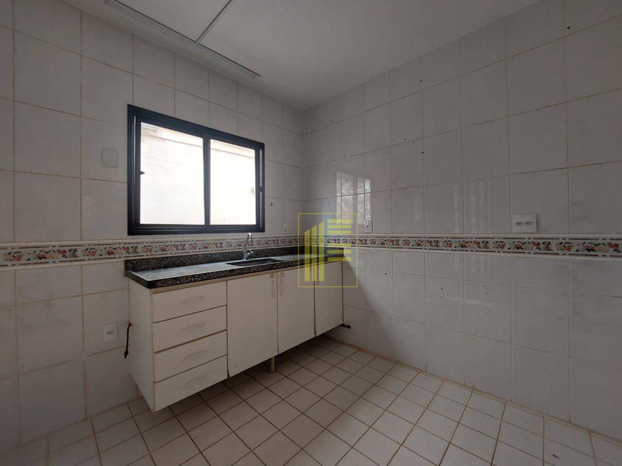 Casa de Condomínio para alugar com 3 quartos, 145m² - Foto 14