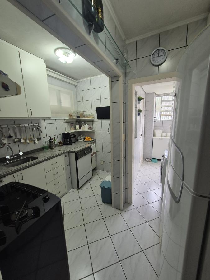 Apartamento à venda com 3 quartos, 172m² - Foto 9