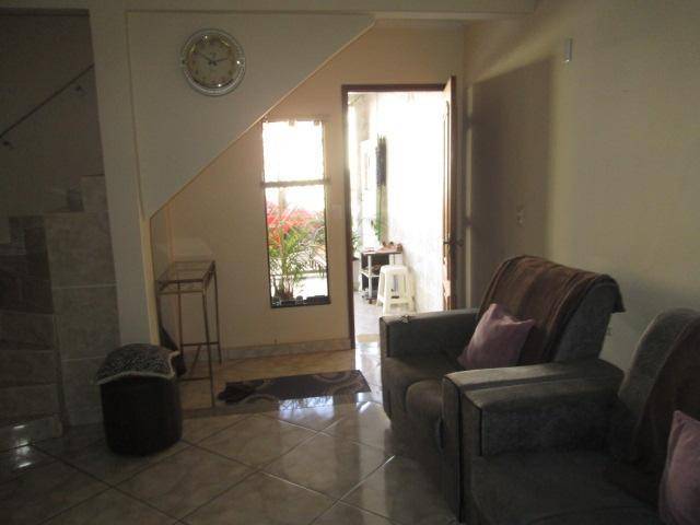 Sobrado à venda com 4 quartos, 180m² - Foto 13