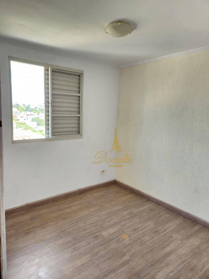 Apartamento à venda com 2 quartos, 46m² - Foto 2