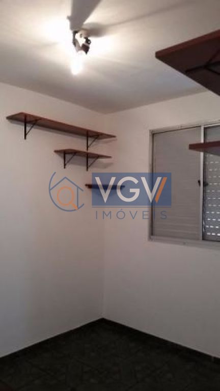 Apartamento para alugar com 2 quartos, 60m² - Foto 4