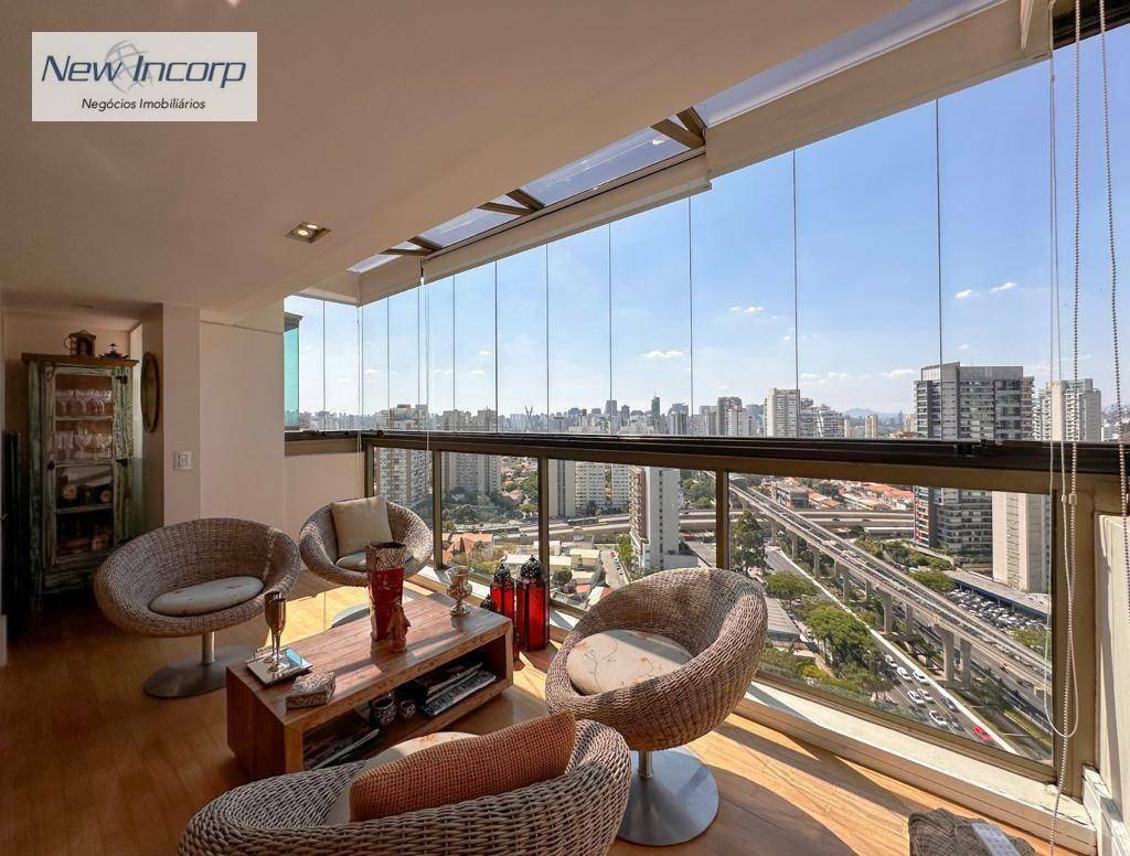 Cobertura à venda com 3 quartos, 240m² - Foto 9