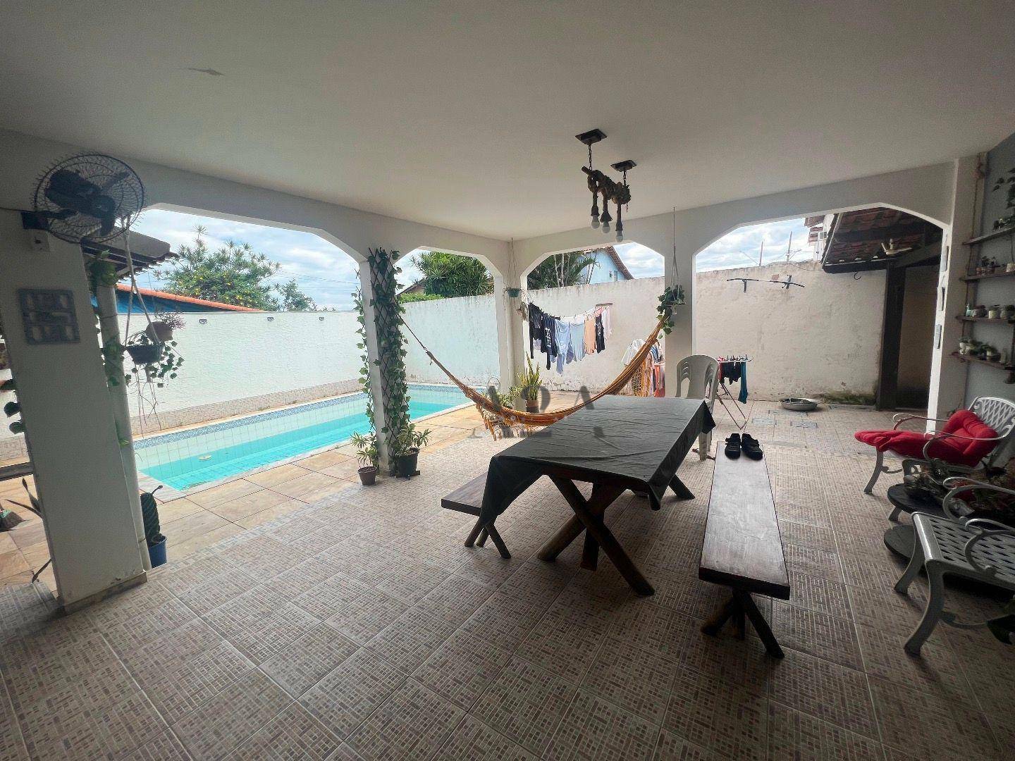 Casa à venda com 4 quartos, 335m² - Foto 32