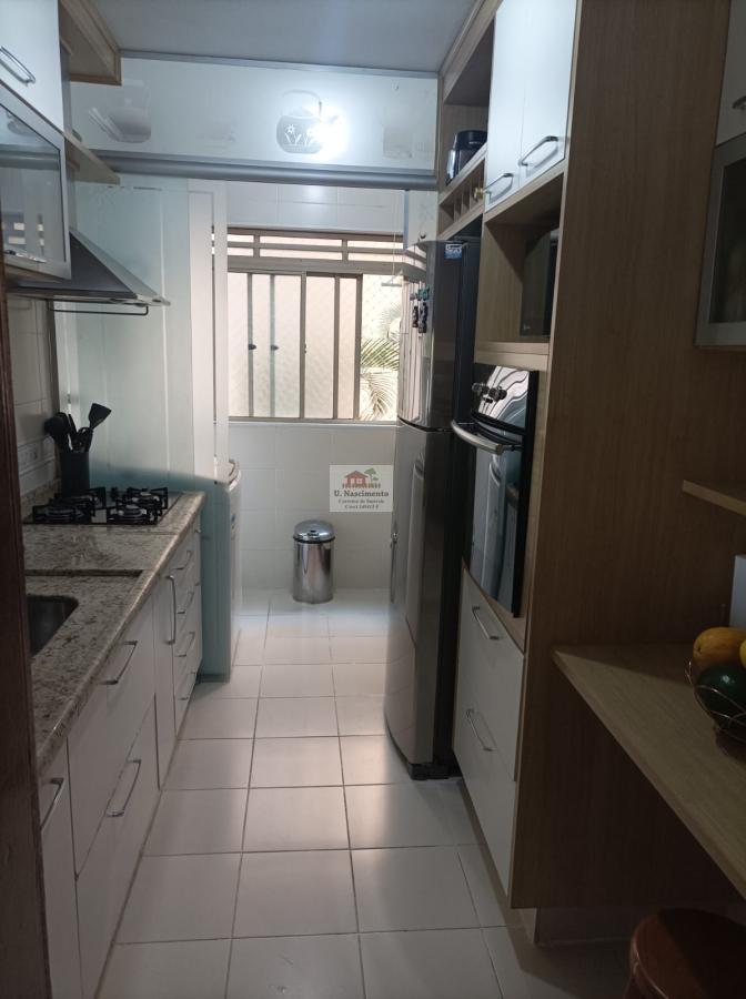 Apartamento à venda com 3 quartos, 74m² - Foto 7