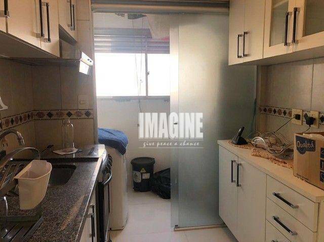 Apartamento à venda com 3 quartos, 65m² - Foto 13