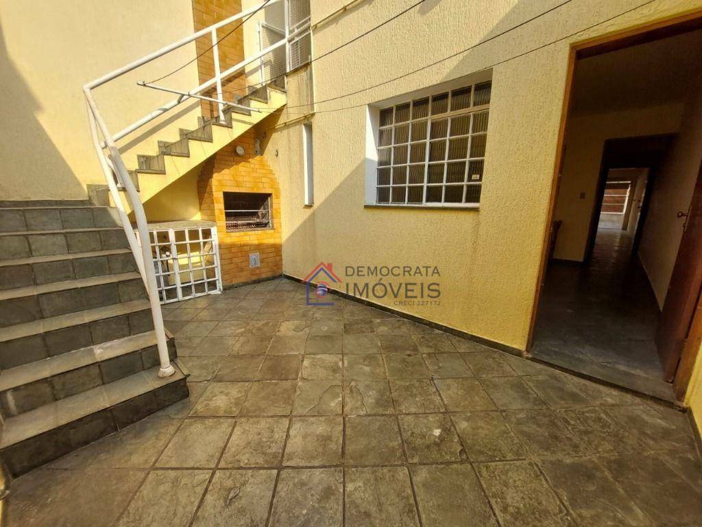 Sobrado à venda com 3 quartos, 202m² - Foto 18