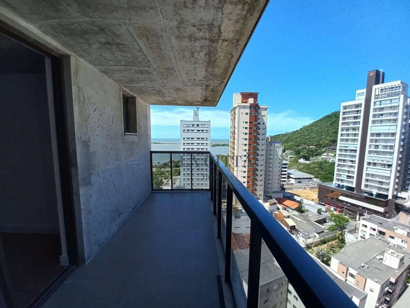 Apartamento à venda com 3 quartos, 126m² - Foto 8