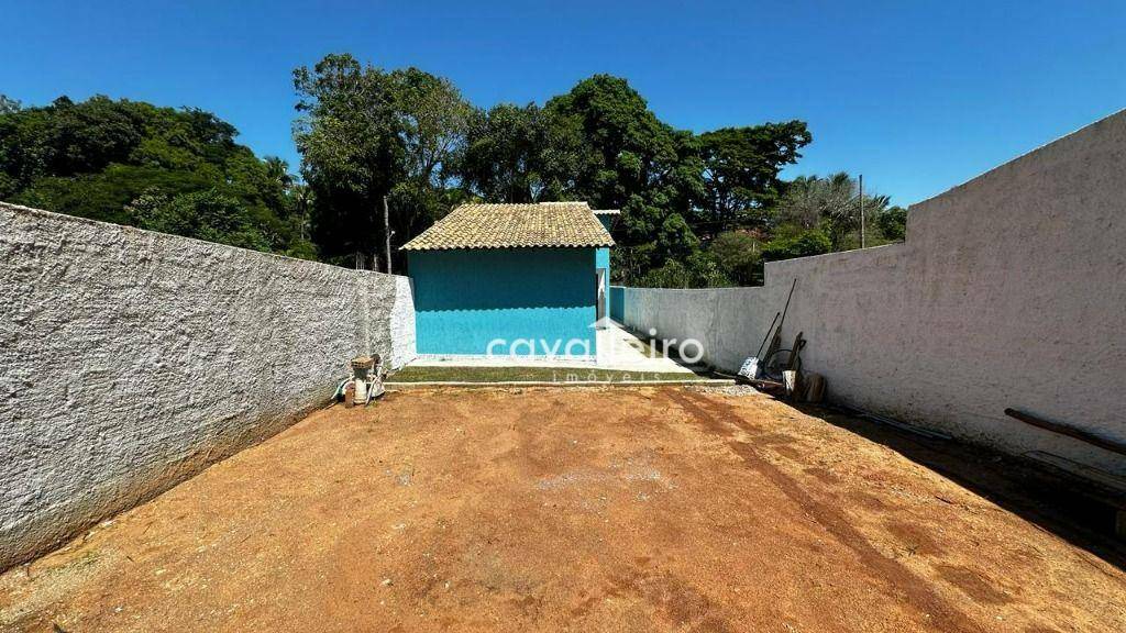 Casa à venda com 2 quartos, 69m² - Foto 15