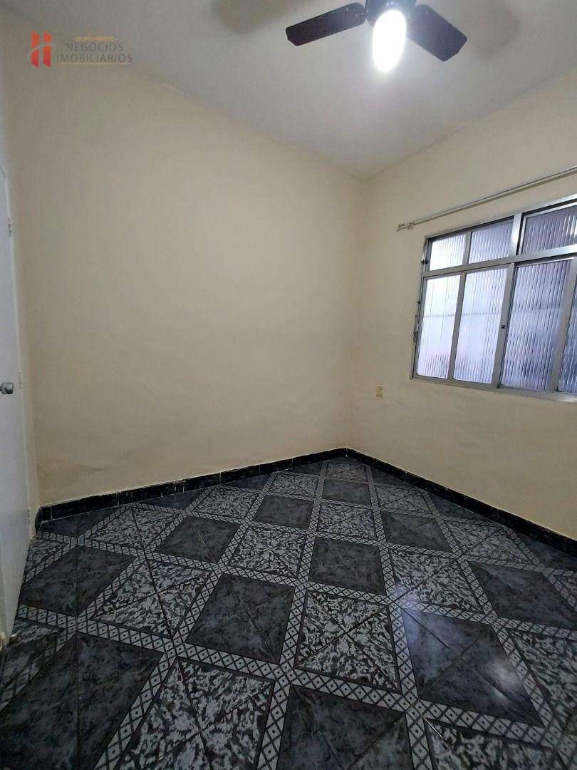 Casa para alugar com 2 quartos, 76m² - Foto 16