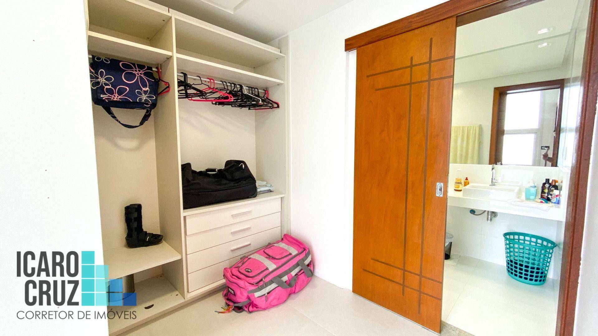 Casa de Condomínio à venda com 4 quartos, 350m² - Foto 48