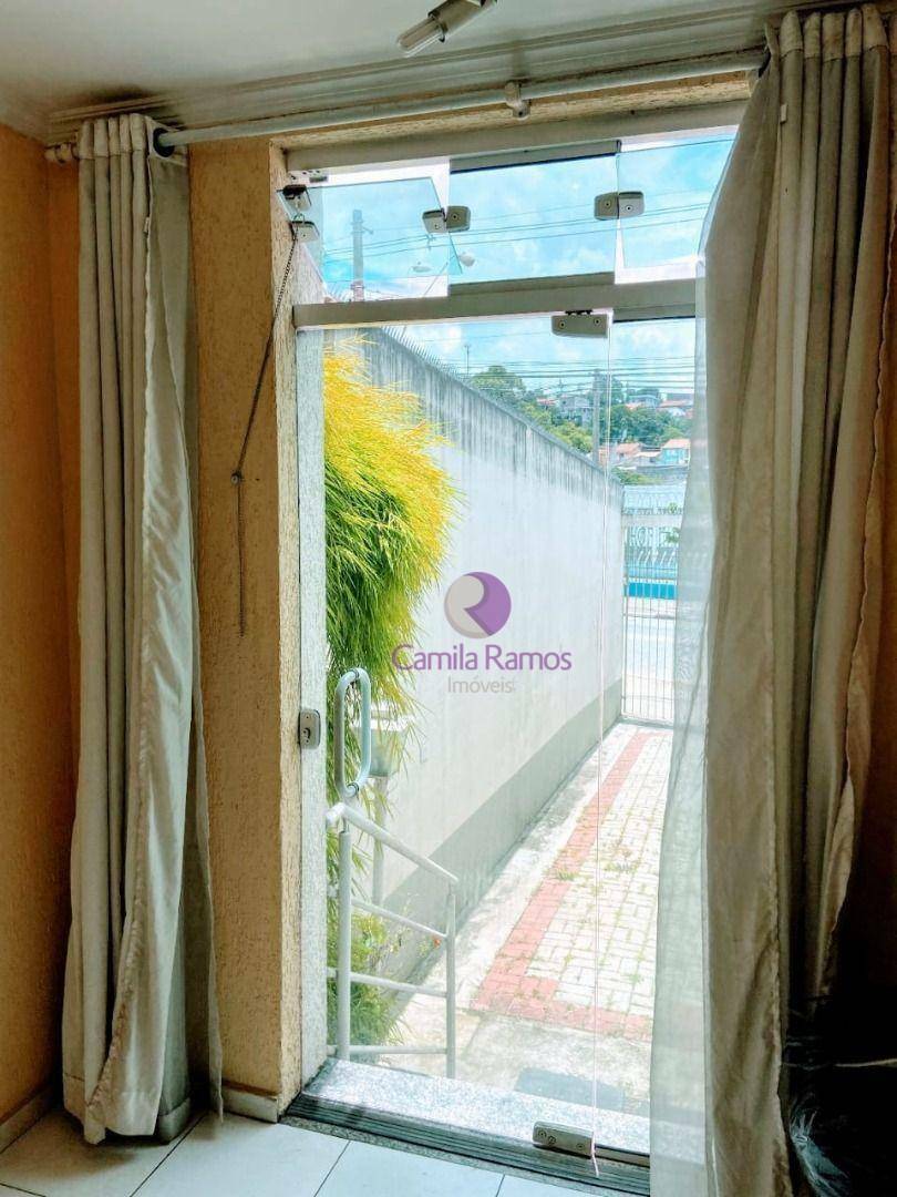 Sobrado à venda com 2 quartos, 336m² - Foto 3