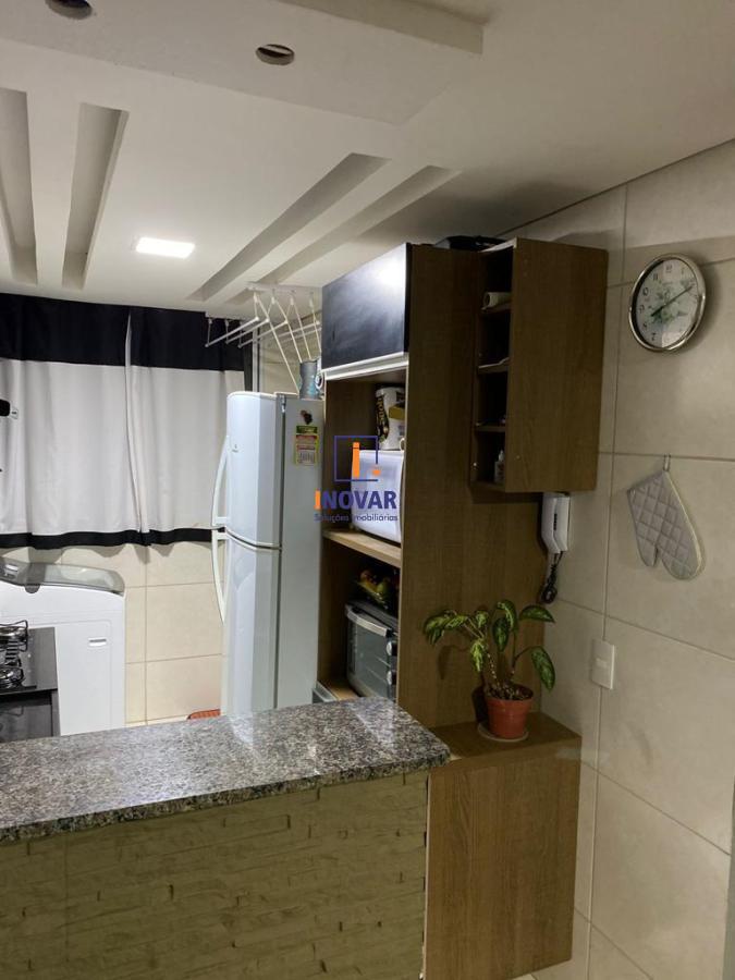 Apartamento à venda com 2 quartos, 45m² - Foto 9